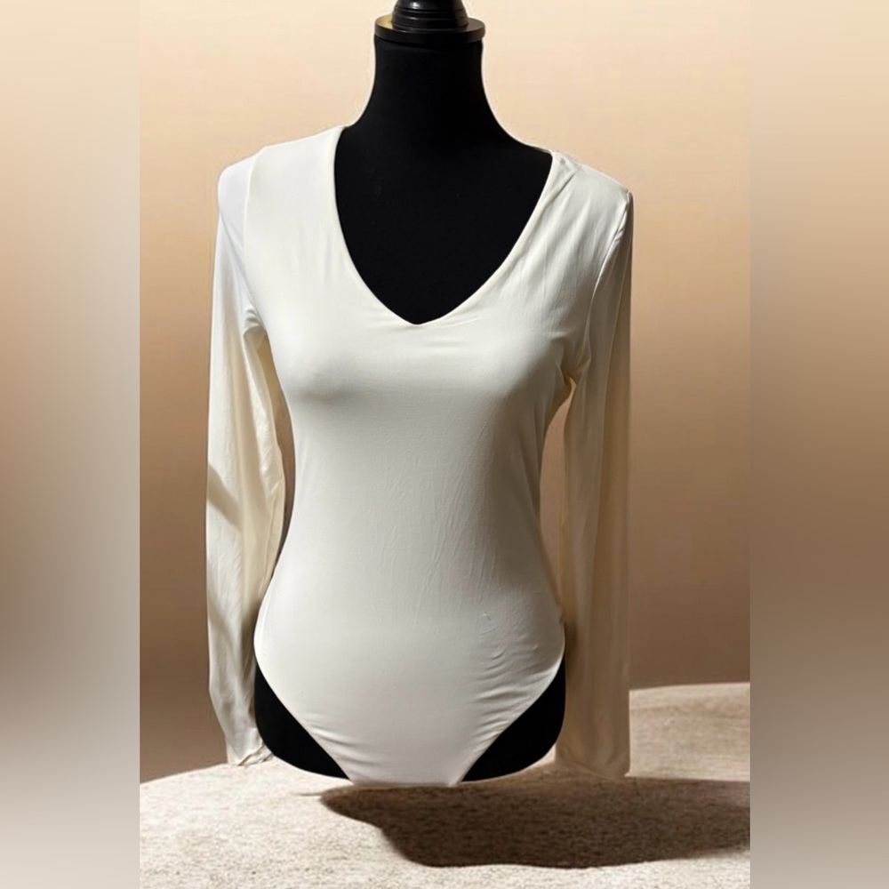 Long Sleeve V-Neck Cream Bodysuit